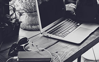 泸州米乐官网-华克竞技客场不敌，保级形势愈发严峻