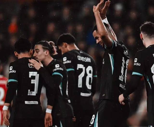 米乐m6官网-阿森纳名将破门，率队逆转取胜