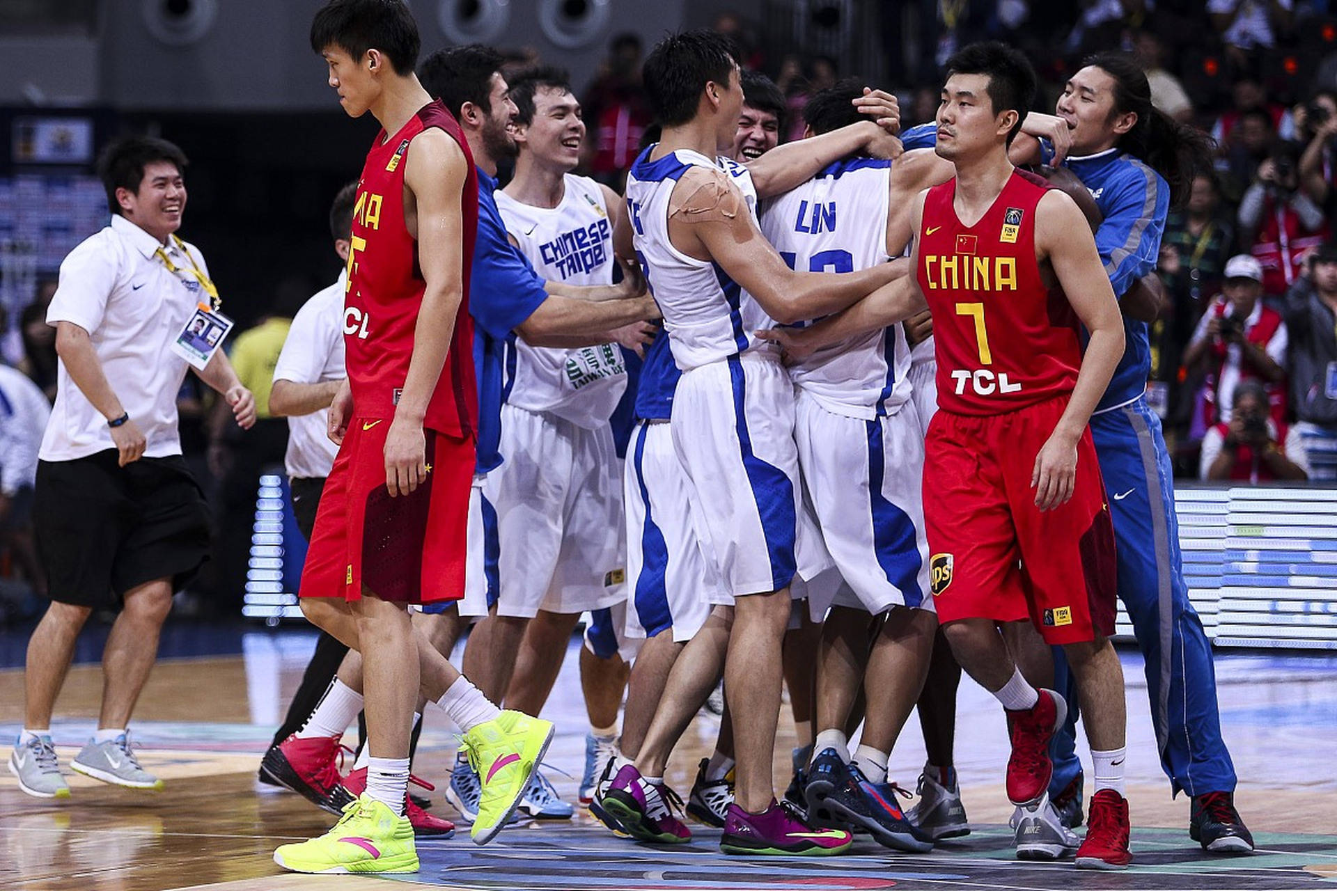 泸州米乐官网-包含体育热点：球队实力对比亚洲赛事的词条